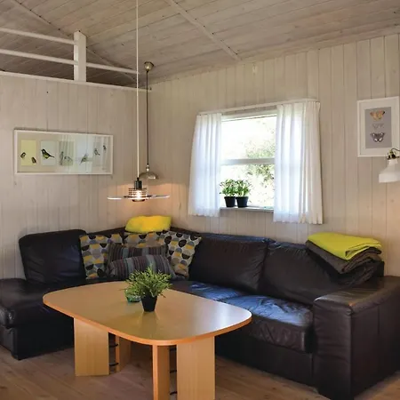 Semesterbostad Three-bedroom Holiday In Ebeltoft
